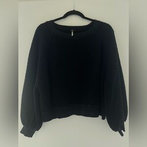 FREE PEOPLE Found My Friend Bouclé Pullover - Small - Black